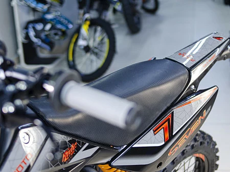 Питбайк Regulmoto SEVEN PRO 17/14 (Черный/оранжевый, 203299-1)