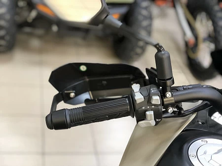 Мотоцикл Benelli TRK 702X (бежевый) 2026г.